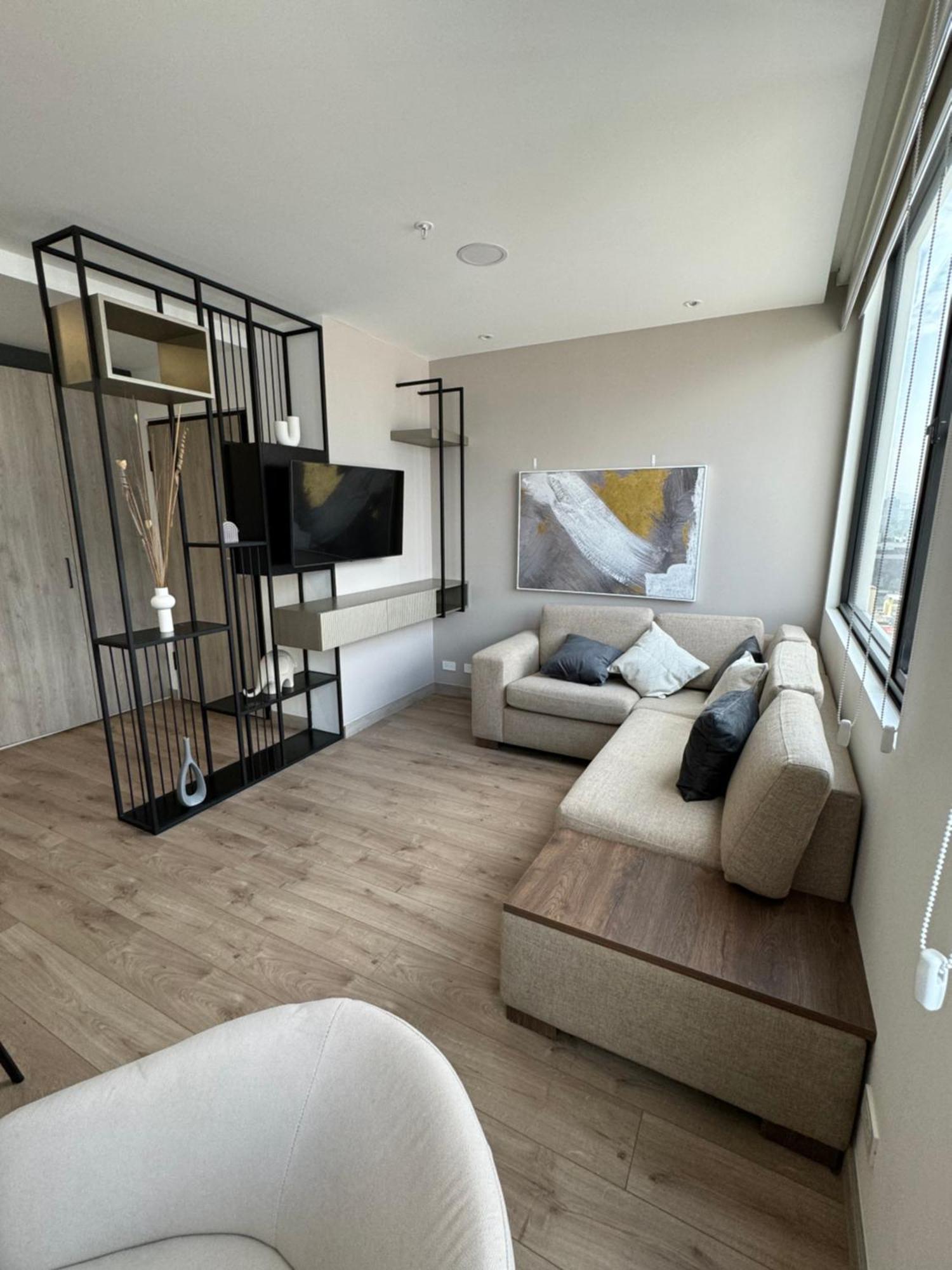 Apartamento Urban Chic Departamento En La Shyris Quito